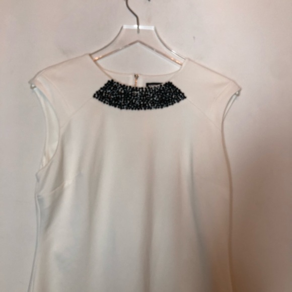 Karl Lagerfeld Ivory Midi Dress. Size 10 - Picture 4 of 7